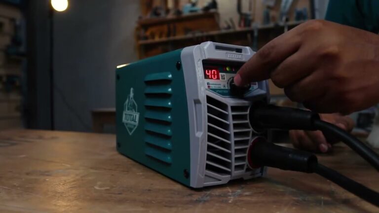Poste À Souder Onduleur MMA 160A Poste à souder TOTAL Poste À Souder Onduleur MMA 160A - ABMAROC | Vente de matériel de bricolage, jardinage, électroportatif en ligne - Bricolage maroc